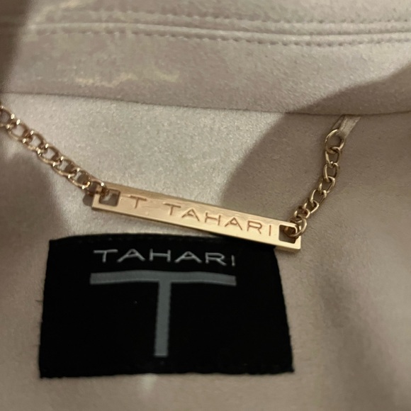 Tahari faux leather jacket - Picture 8 of 9